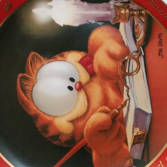 Garfield Plate Collectible - Picture 6 of 12